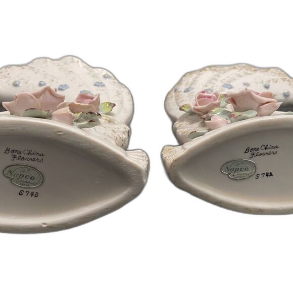 2 Vintage Bone China Decorative Matching Swan Vases NAPCO Made in Japan EUC - Picture 3 of 5